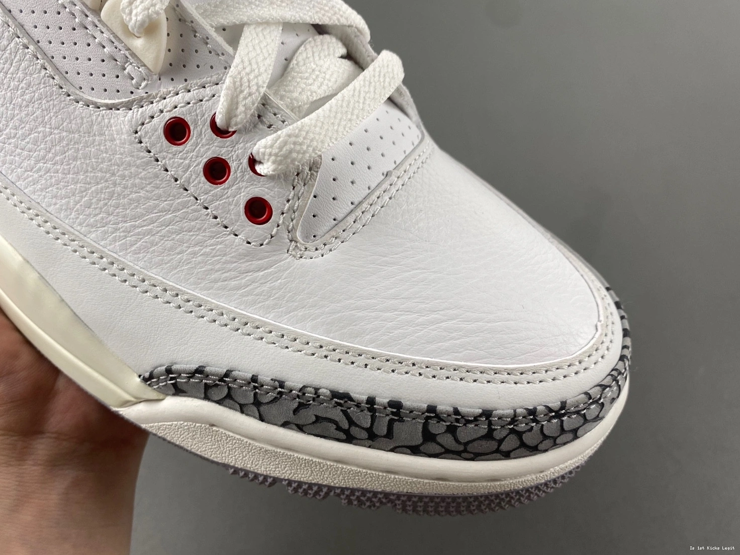 DN3707-100 Retro jordan  Cement' 'White 3 Air 1211